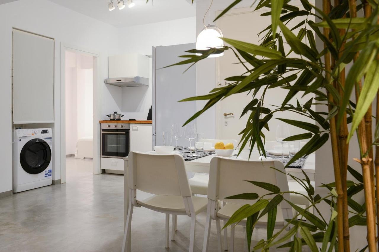 Athens One Apartment By Olala Homes Exteriér fotografie