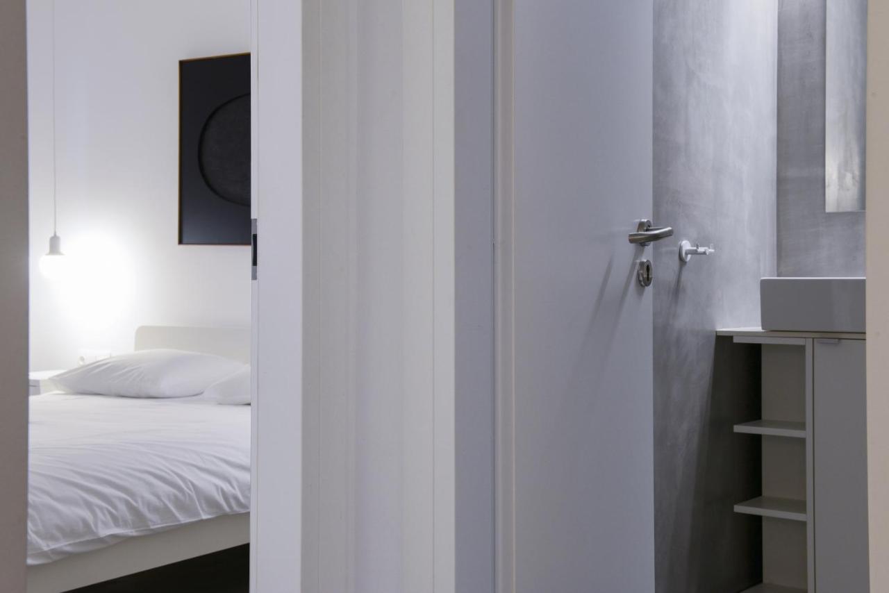Athens One Apartment By Olala Homes Exteriér fotografie